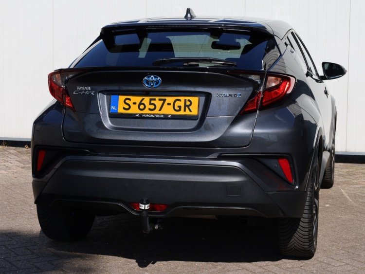 Toyota C-HR 1.8 Hybrid Dynamic | Carplay | Stoelverwarming | Trekhaak