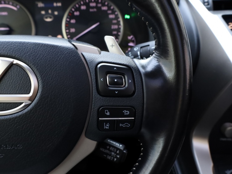 Lexus NX 300h AWD President Line | Panoramadak | Mark Levinson | Stoelventilatie