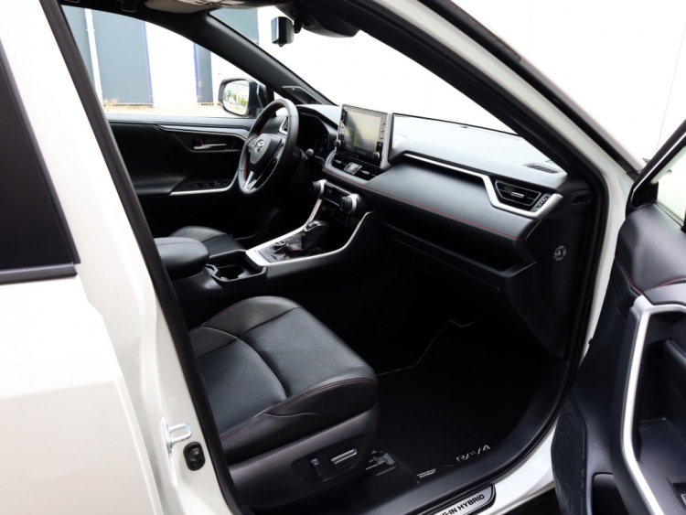 Toyota RAV4 2.5 Plug-In Hybrid Bi-Tone+ | Panoramadak | 360 Camera | Stoelventilatie