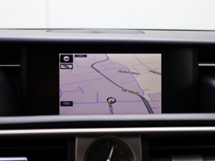Lexus IS 300h F Sport Line | Full LED | Stoel/Stuurwiel verwarming | PDC