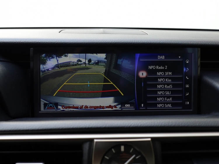 Lexus IS 300h Hybrid Luxury Line | Mark Levinson | Stoelventilatie | Matrix LED
