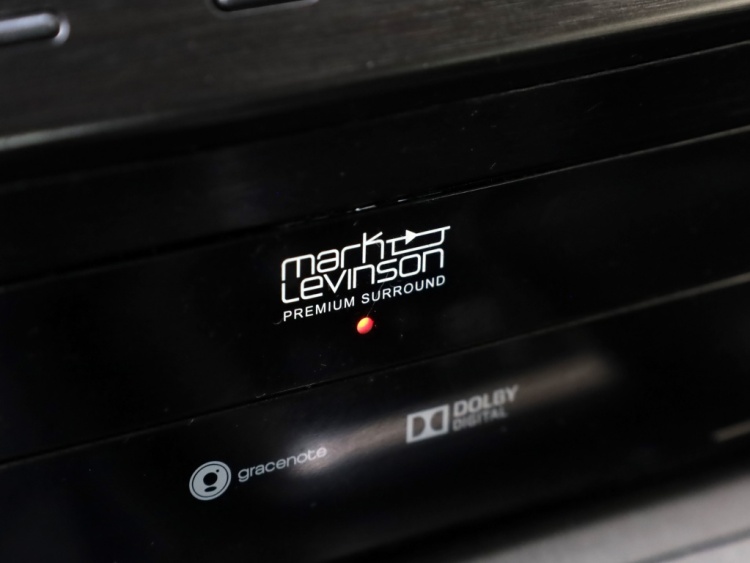 Lexus IS 300h Hybrid Luxury Line | Mark Levinson | Stoelventilatie | Matrix LED