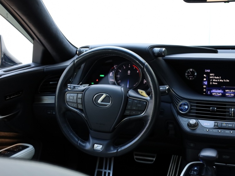 Lexus LS 500h AWD F Sport Line