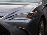 Lexus ES 300h President Line | Mark Levinson | Camerabeeld Buitenspiegels