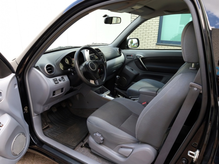 Toyota RAV4 1.8-16V VVT-i Luna | Airco
