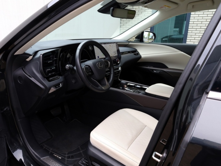 Lexus RX 350h Executive Line | Safety-pack | 360 Camera | Trekhaak | Head-Up