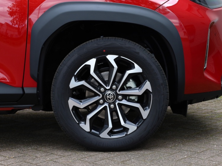 Toyota Yaris Cross 1.5 Hybrid 130 Dynamic | Stoel/Stuurwielverwarming | Dodehoek | PDC