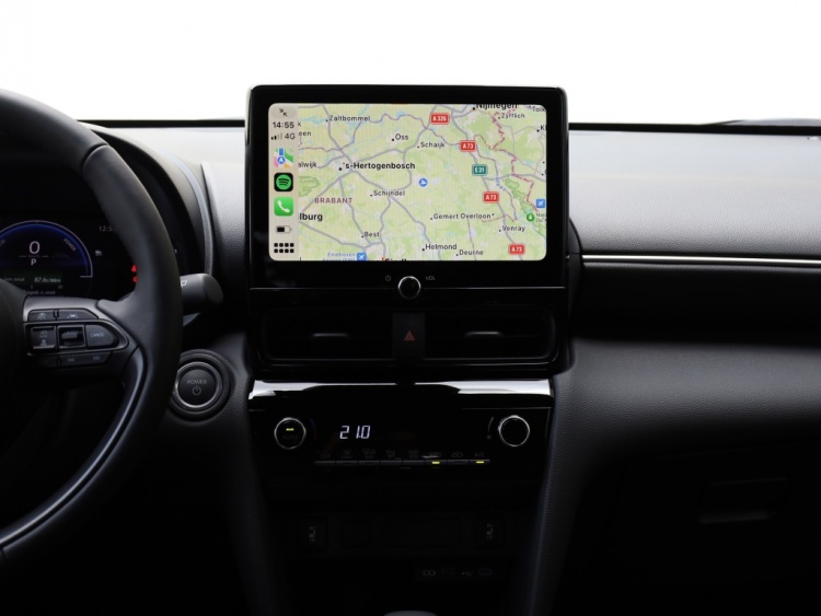 Toyota Yaris Cross 1.5 Hybrid 130 Dynamic | Stoel/Stuurwielverwarming | Dodehoek | PDC