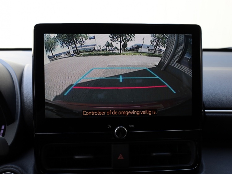 Toyota Yaris Cross 1.5 Hybrid 130 Dynamic | Stoel/Stuurwielverwarming | Dodehoek | PDC