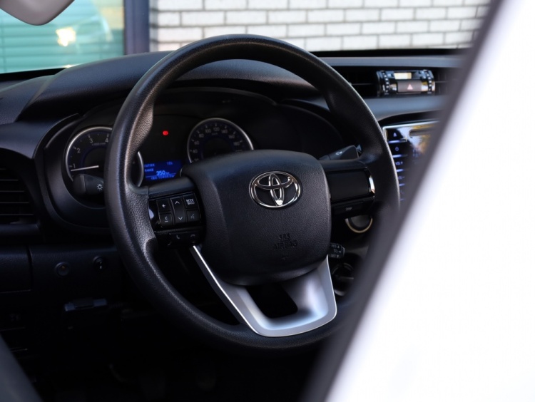 Toyota Hilux 2.4 D-4D 4x4 Xtra Cab Cool Comfort | Airco | Cruise | Trekhaak