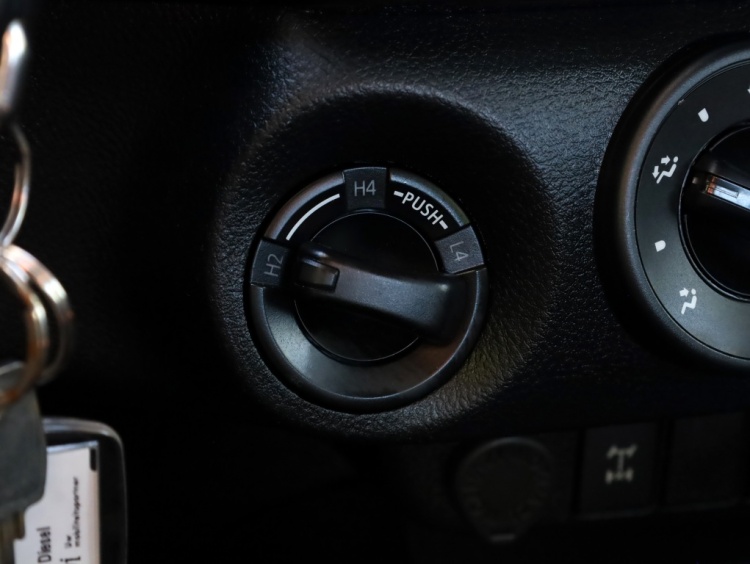 Toyota Hilux 2.4 D-4D 4x4 Xtra Cab Cool Comfort | Airco | Cruise | Trekhaak