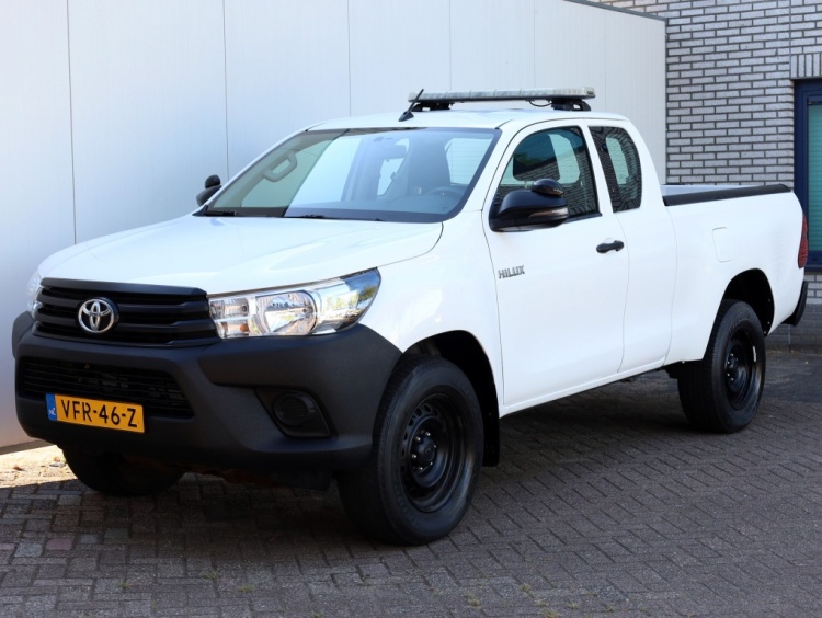 Toyota Hilux 2.4 D-4D 4x4 Xtra Cab Cool Comfort | Airco | Cruise | Trekhaak