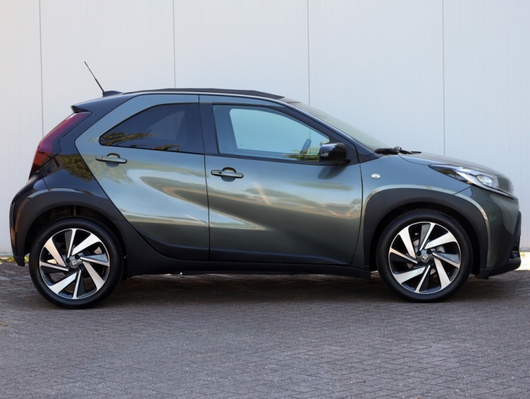 Toyota Aygo X 1.0 VVT-i MT Premium | Cabrio | JBL Audio | Stoelverwarming