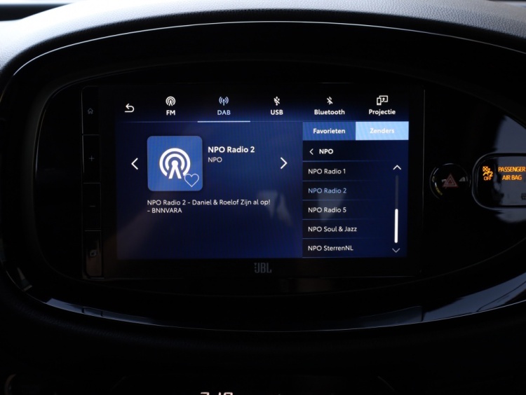 Toyota Aygo X 1.0 VVT-i MT Premium | Cabrio | JBL Audio | Stoelverwarming