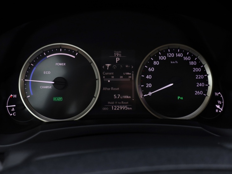 Lexus IS 300h Business Line Pro | Leder | Schuifdak | Adaptive Cruise