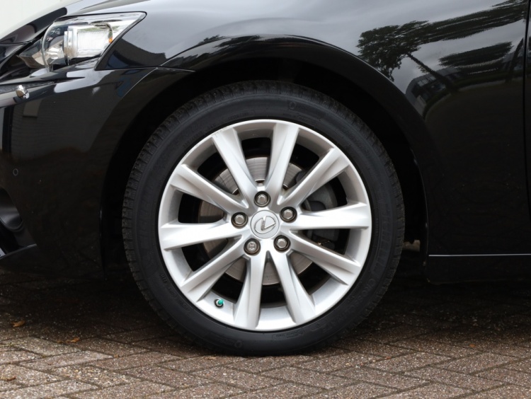 Lexus IS 300h Business Line Pro | Leder | Schuifdak | Adaptive Cruise