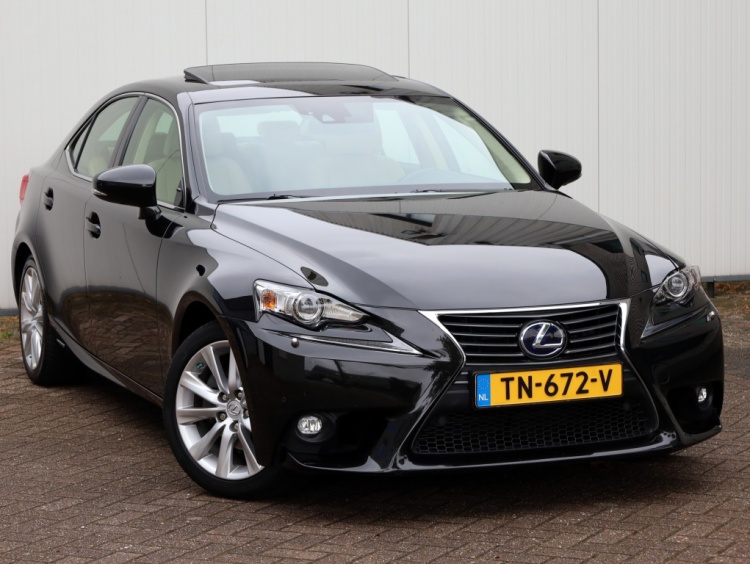 Lexus IS 300h Business Line Pro | Leder | Schuifdak | Adaptive Cruise