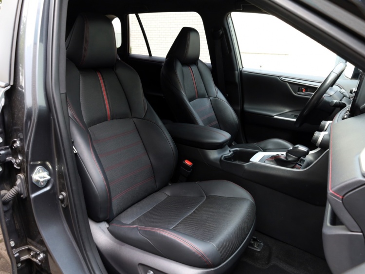 Toyota RAV4 2.5 Plug-in Hybrid Bi-Tone+ | 360 Camera | Stoelventilatie | Trekhaak