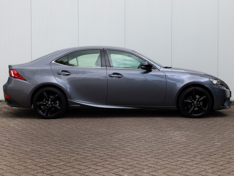 Lexus IS 300h Sport Edition | Stoelverwarming | Parkeersensor | Camera
