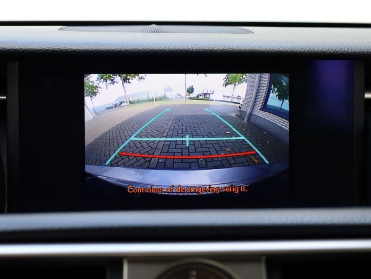 Lexus IS 300h Sport Edition | Stoelverwarming | Parkeersensor | Camera