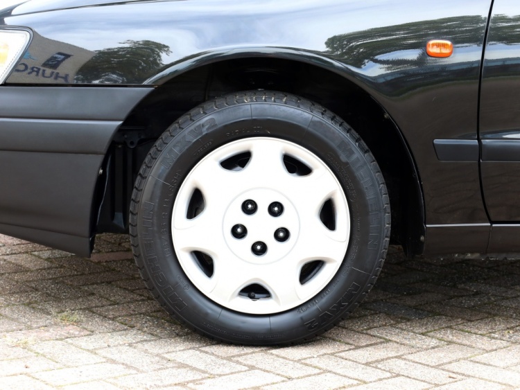 Toyota Carina E 1.6 Si | Airco |