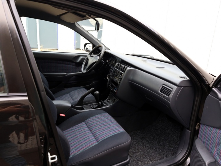 Toyota Carina E 1.6 Si | Airco |
