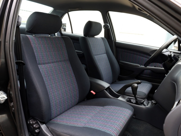 Toyota Carina E 1.6 Si | Airco |