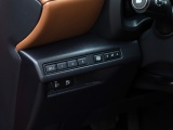 Lexus LBX 1.5 Relax 2WD | Leder | Memory Seat | Dodehoek