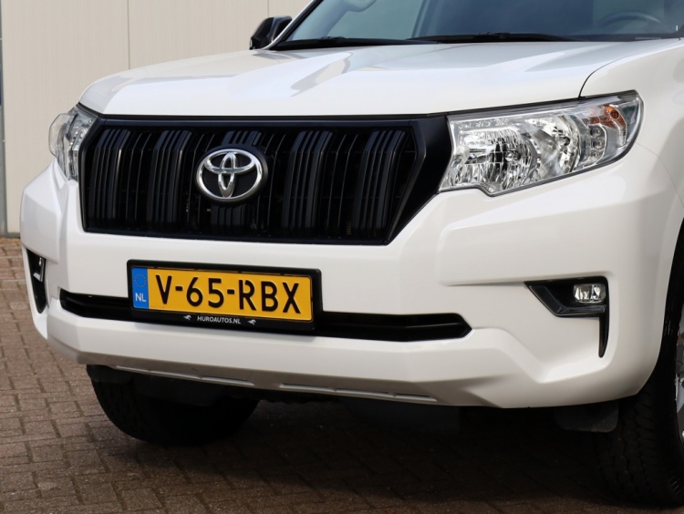 Toyota Land Cruiser 2.8 D4-D-F 3 DRS BLIND VAN | Climate Control | Cruise Control