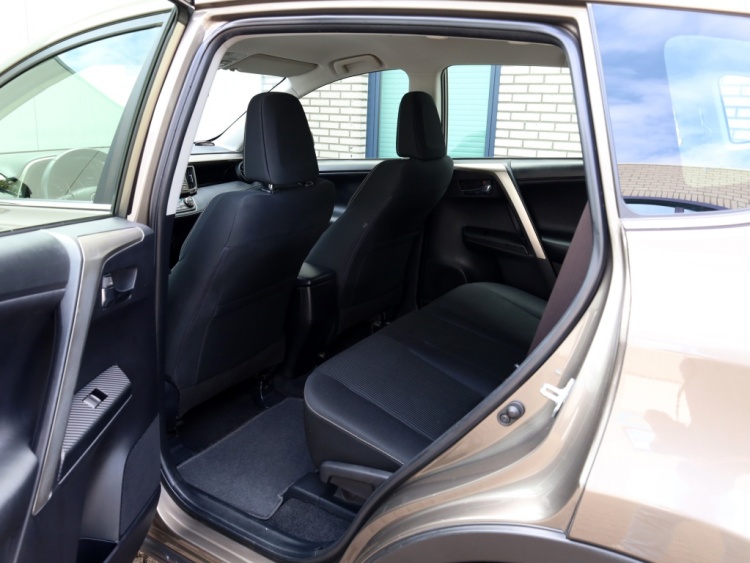 Toyota RAV4 2.0 Dynamic Limited 4WD | Dodehoek | Clima | PDC