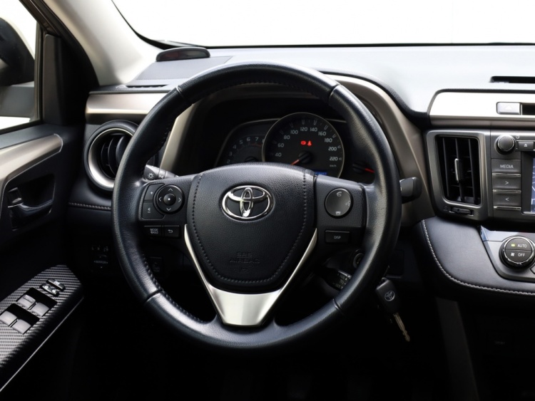 Toyota RAV4 2.0 Dynamic Limited 4WD | Dodehoek | Clima | PDC
