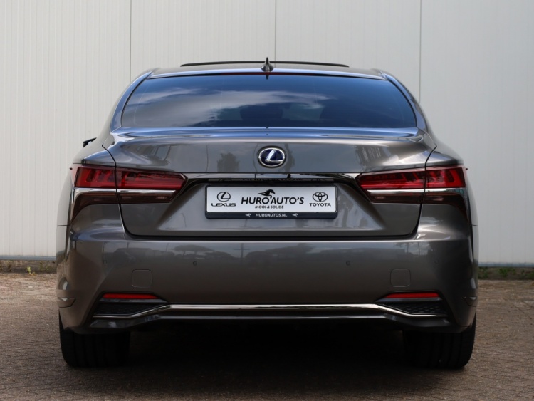 Lexus LS 500h AWD F Sport Line