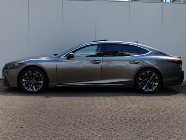 Lexus LS 500h AWD F Sport Line