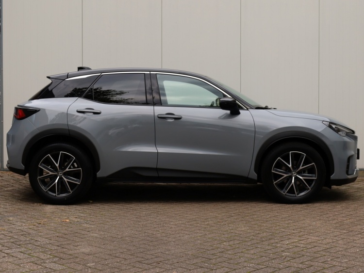 Lexus LBX 1.5 Cool 2WD | Carplay | Memory Seat | Leder/Suede