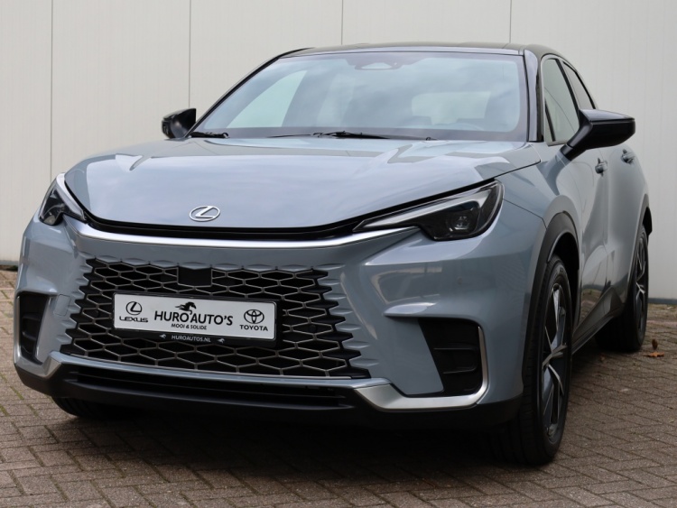 Lexus LBX 1.5 Cool 2WD | Carplay | Memory Seat | Leder/Suede
