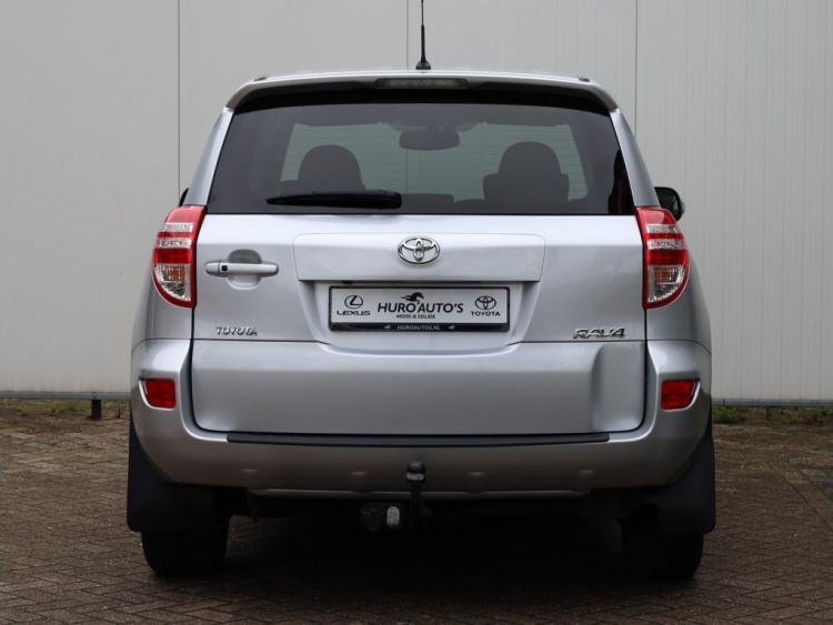 Toyota RAV4 2.0 VVTi Executive | Leder/Alcantara | Camera | 2000 KG trekgewicht