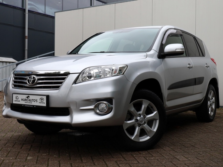 Toyota RAV4 2.0 VVTi Executive | Leder/Alcantara | Camera | 2000 KG trekgewicht