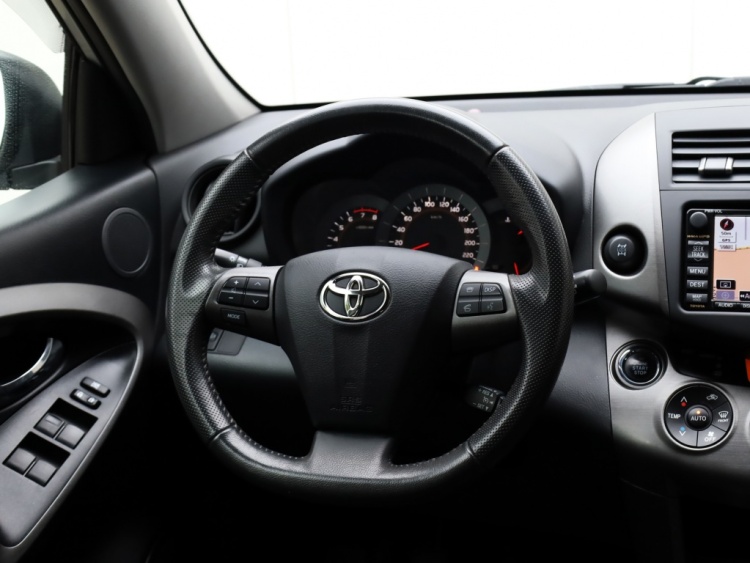 Toyota RAV4 2.0 VVTi Executive | Leder/Alcantara | Camera | 2000 KG trekgewicht