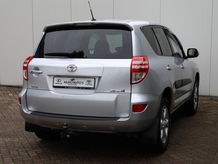 Toyota RAV4 2.0 VVTi Executive | Leder/Alcantara | Camera | 2000 KG trekgewicht