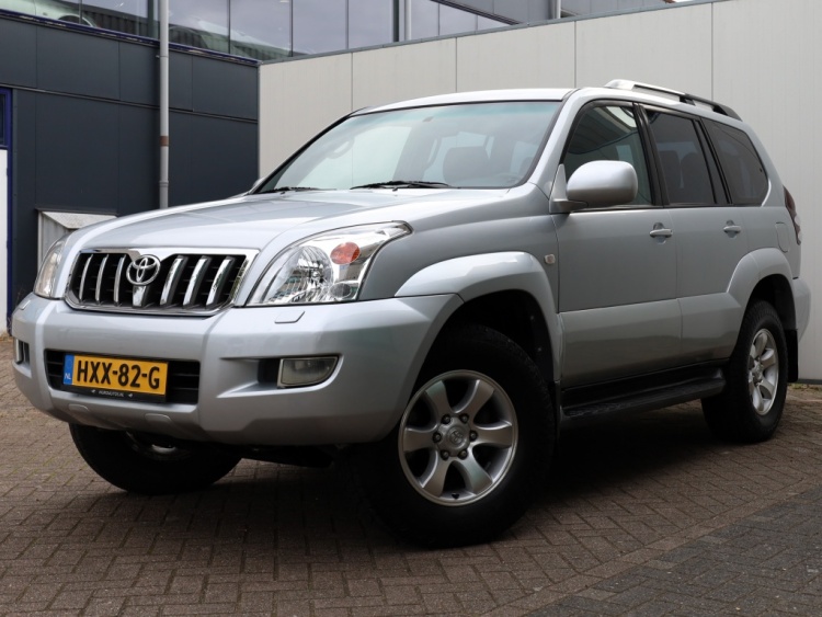Toyota Land Cruiser 4.0 V6 VVT-i | Automaat | 8-Persoons | Clima
