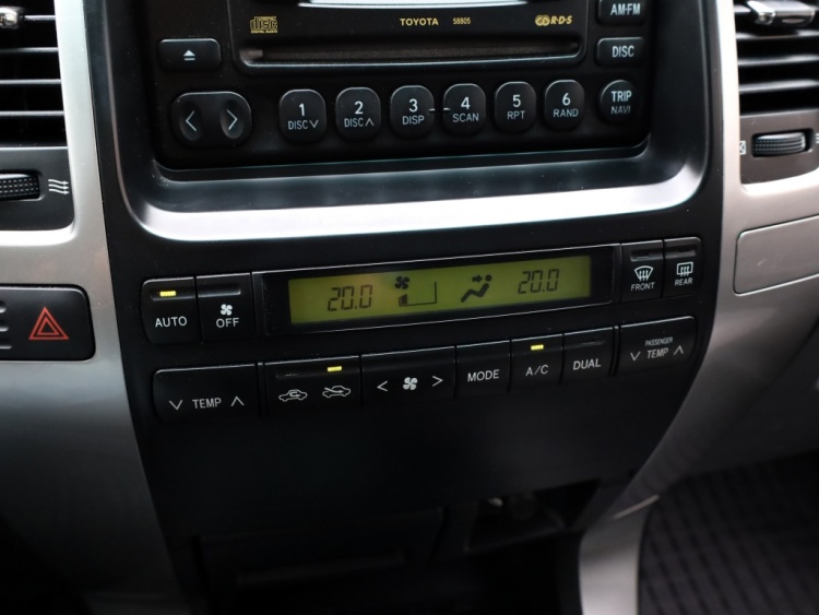 Toyota Land Cruiser 4.0 V6 VVT-i | Automaat | 8-Persoons | Clima