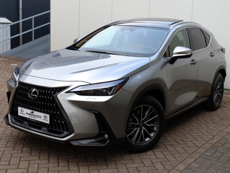 Lexus NX 450h+ AWD Luxury Line | Panoramadak | 360 Camera | Stoelverwarming