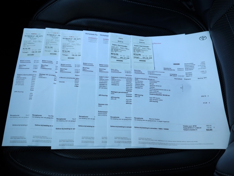 Lexus IS 300h F Sport Line | Stoelventilatie | Premium Audio | Adaptief onderstel