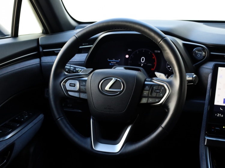 Lexus LBX 1.5 Cool 2WD | Tech Pack | NL-Auto | Trekhaak |
