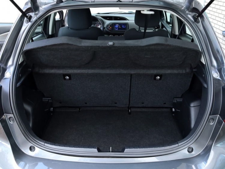 Toyota Yaris 1.0 VVT-i Connect | Airco | Carplay | NL-Auto