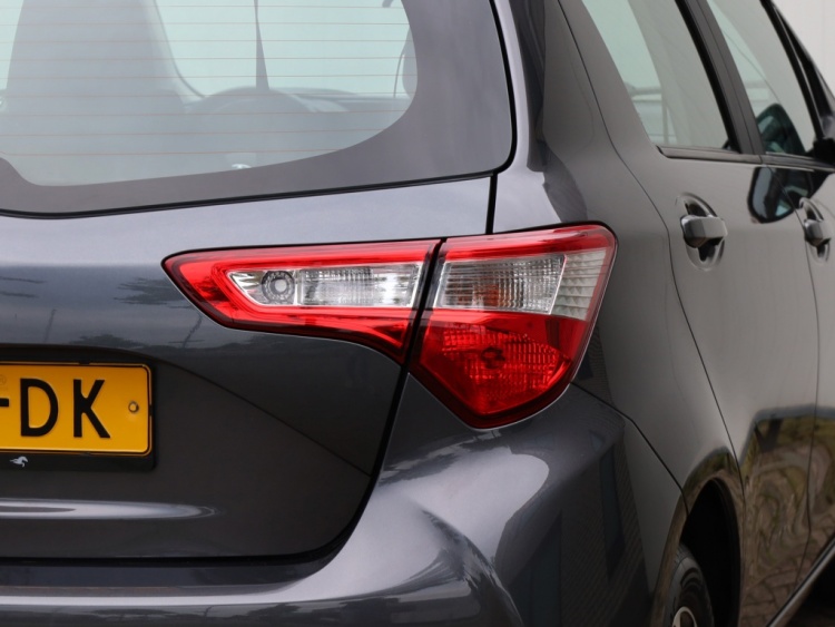 Toyota Yaris 1.0 VVT-i Connect | Airco | Carplay | NL-Auto
