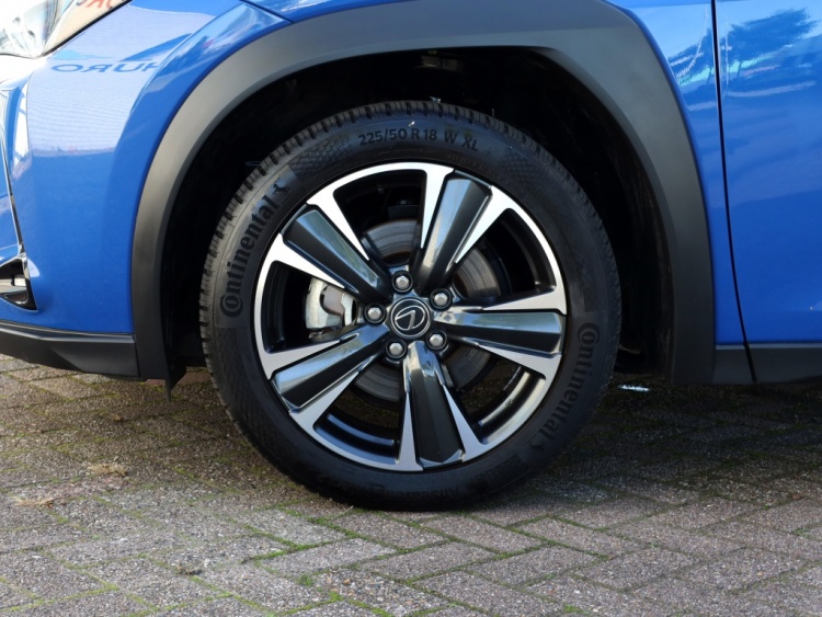 Lexus UX 300h Luxury Line | Leder | Premium Navi | El Achterklep