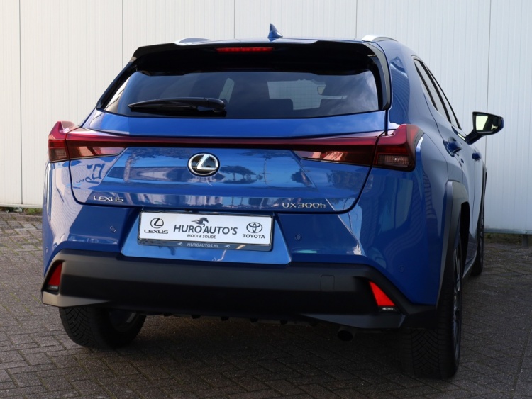 Lexus UX 300h Luxury Line | Leder | Premium Navi | El Achterklep