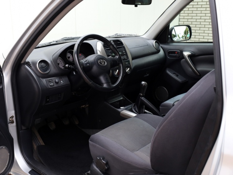 Toyota RAV4 1.8-16V VVT-i Luna | Airco