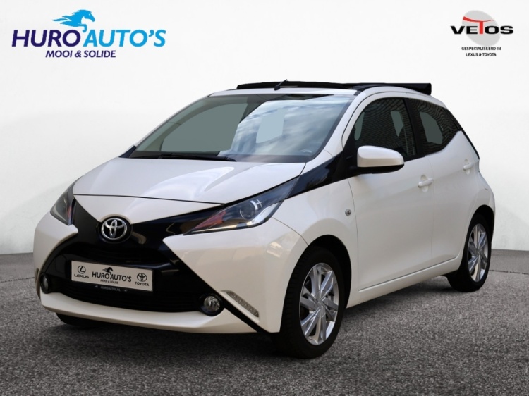 Toyota Aygo 1.0 VVT-i x-wave | Cabrio | Half Leder | Camera